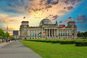 Bundestag als Symbol für die geplante Anpassung des Brennstoffemissionshandelsgesetztes